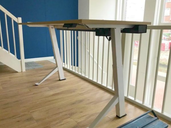 YDesk Sitz-Steh-Schreibtisch Bewegungskurs